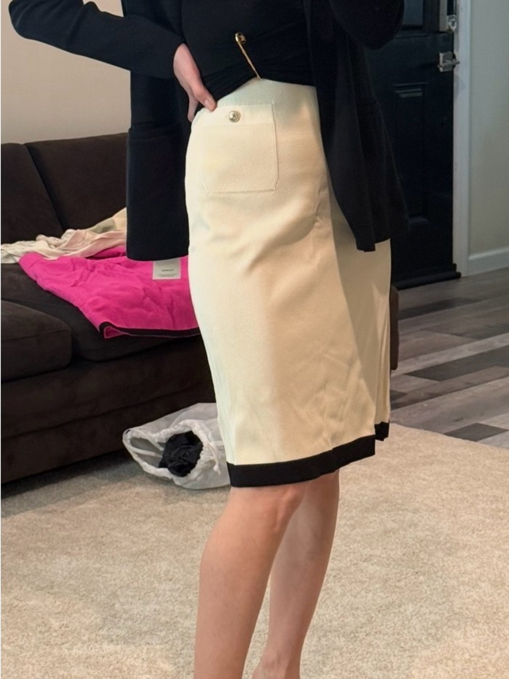 CHANEL 2020 Skirt - Picture 2 of 8
